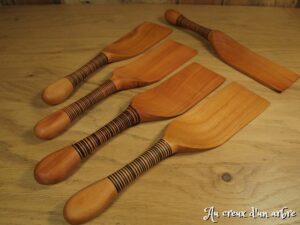Spatule en merisier