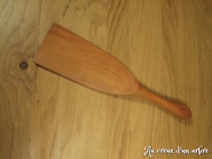 Spatule en poirier
