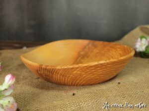 Assiette creuse en frêne-olivier
