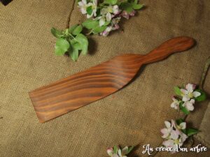 Spatule en merisier