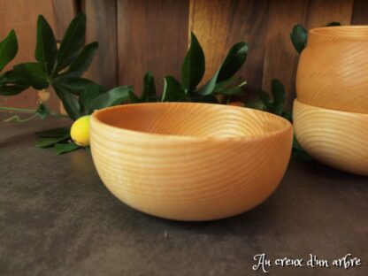 Bol en bois pour bébé en frêne – Image 3