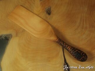 Spatule en merisier