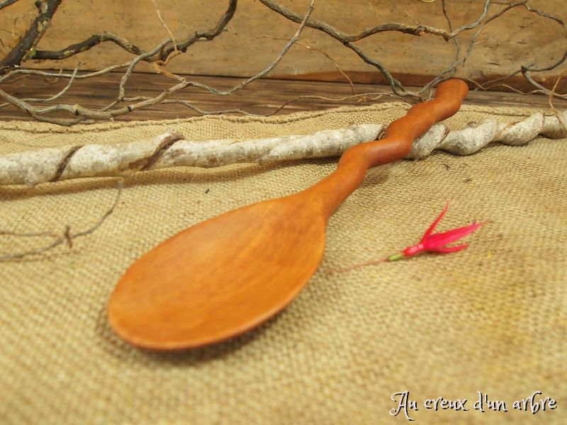 Cuillère en pommier – Image 4