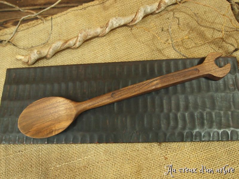 Cuillère en noyer