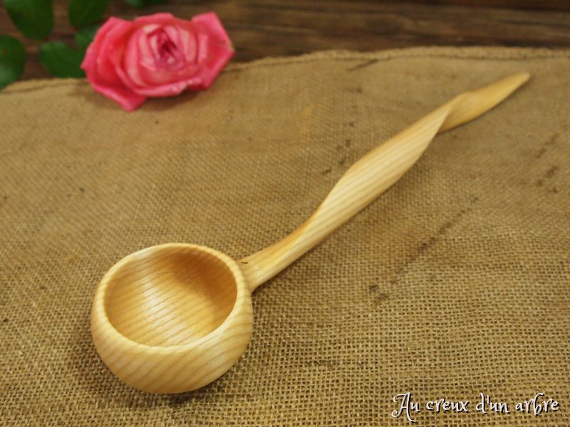 Cuillère en frêne