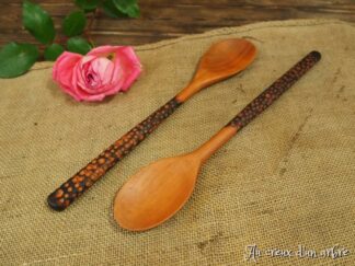 Cuillère en merisier