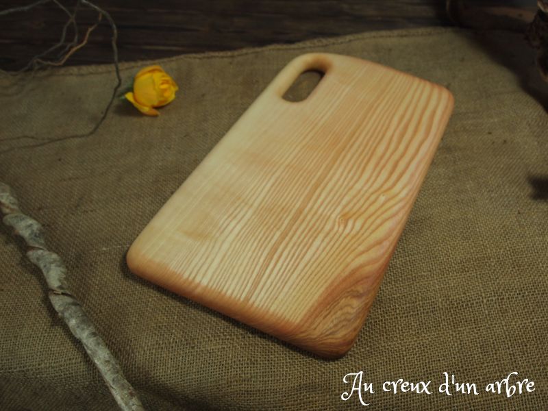 Planche à découper en frêne-olivier