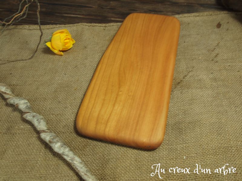 Planche à découper en merisier