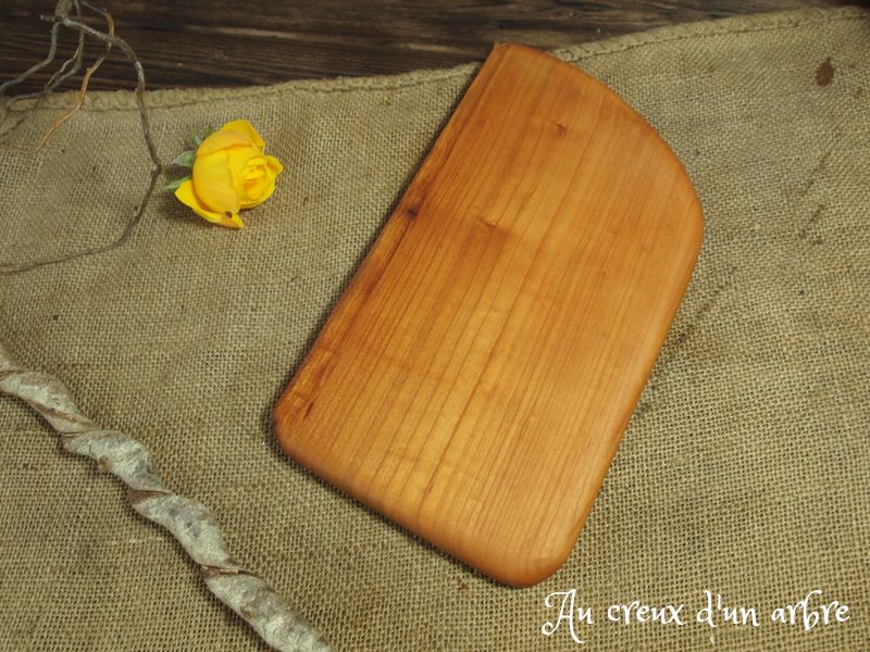 Planche à découper en merisier – Image 2