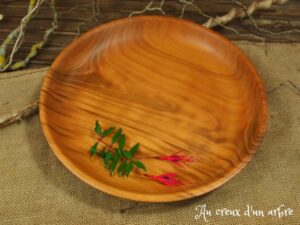 Plat en merisier