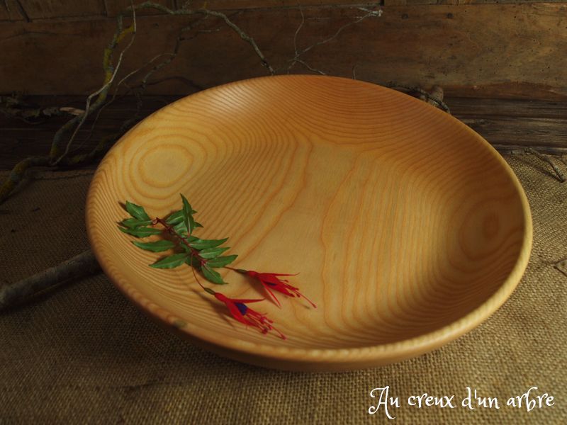 Plat en frêne