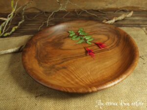 Plat en noyer