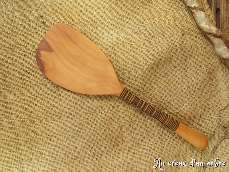 Spatule en pommier
