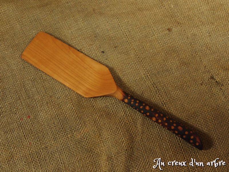 Spatule en merisier