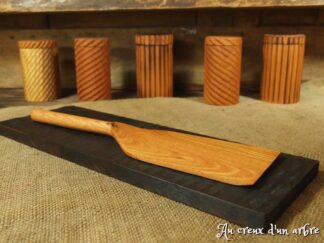 Spatule en févier d’Amérique