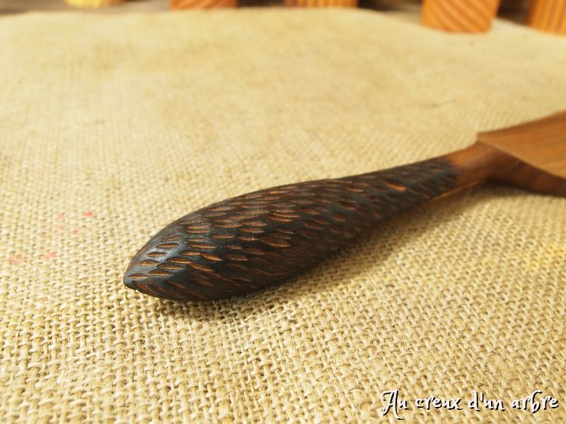 Spatule en noyer – Image 3