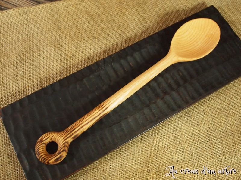 Cuillère en frêne