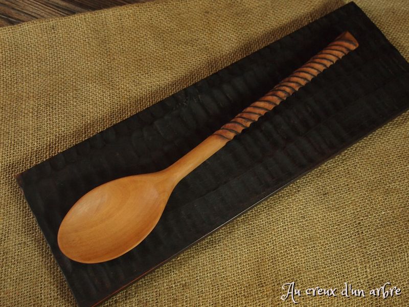 Cuillère en merisier