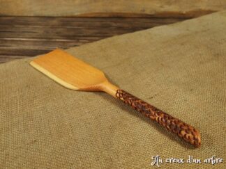 Spatule en févier d’Amérique