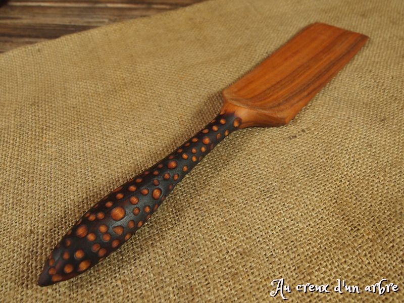 Spatule en merisier