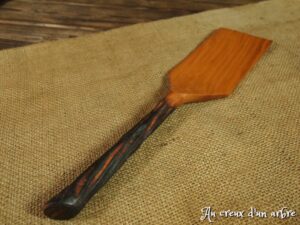 Spatule en merisier