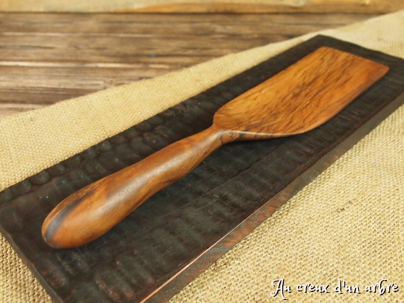Spatule en noyer