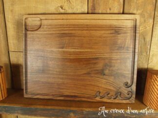 Planche à découper “vagues” en noyer