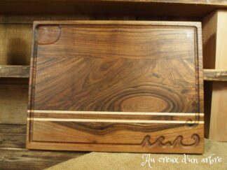 Planche à découper “vagues” en noyer et érable
