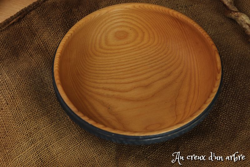 Assiette creuse peinte en frêne – Image 2