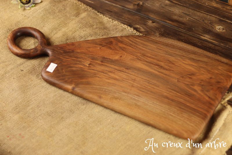 Planche à découper en noyer ondé – Image 2