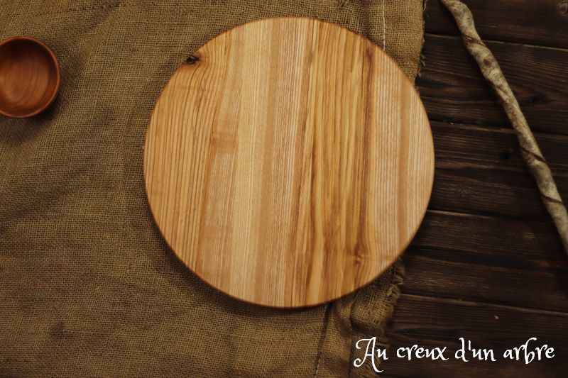 Planche à pizza en frêne-olivier – Image 3