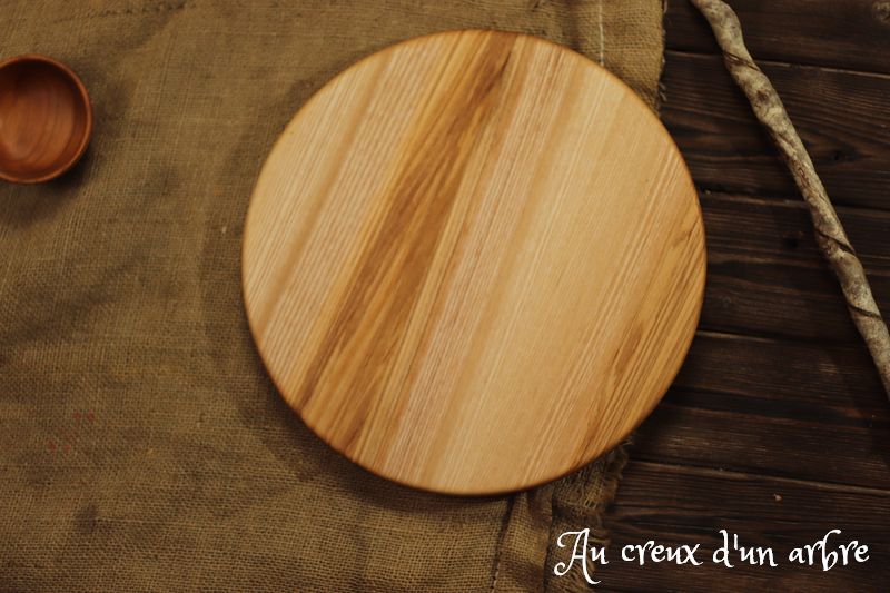Planche à pizza en frêne-olivier – Image 4