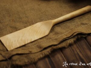 Spatule en érable ondé
