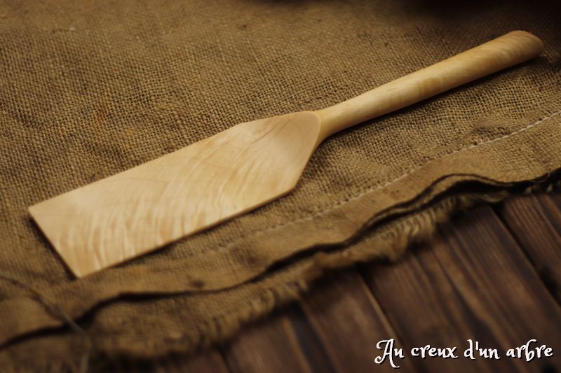 Spatule en érable ondé