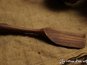 Spatule courte en noyer