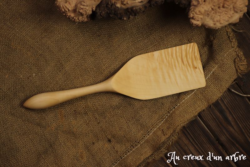 Spatule en érable ondé