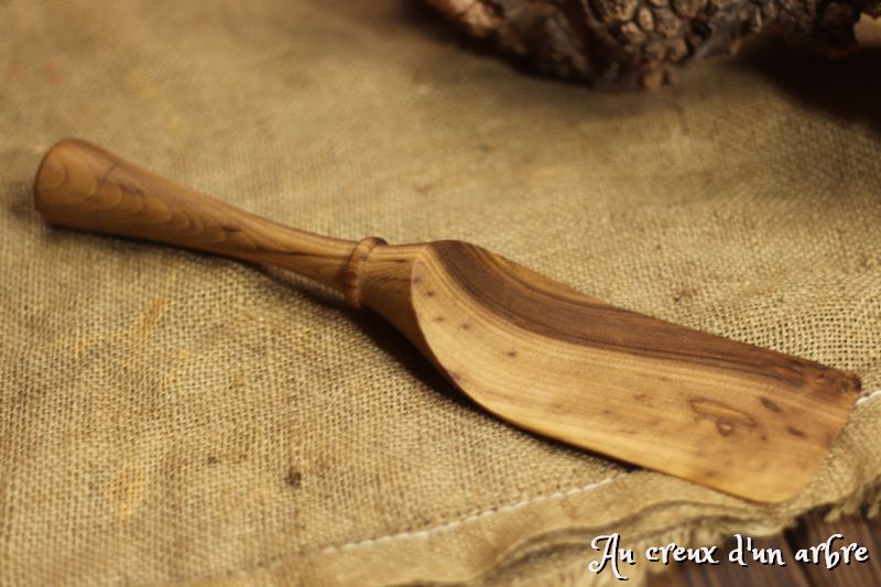Spatule en noyer