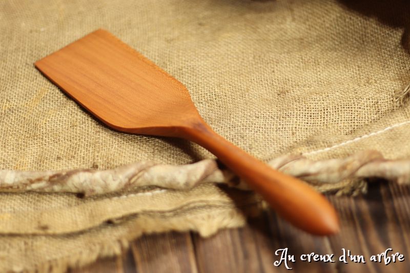 Spatule en merisier – Image 3
