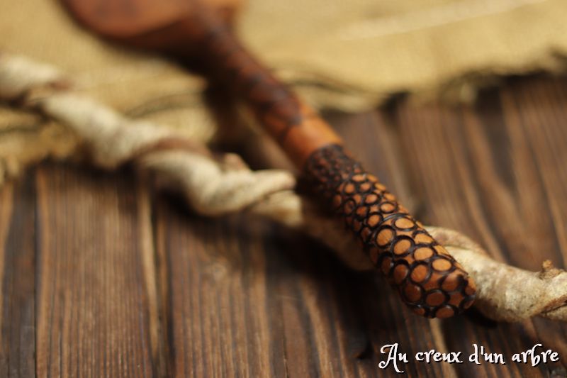 Spatule en noyer – Image 3